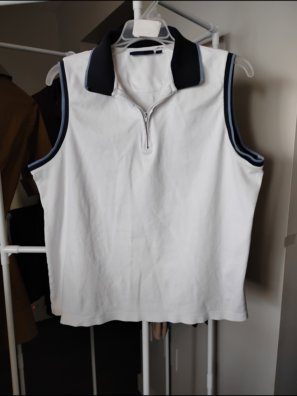 Denver Hayes White/Navy Collared Sleeveless Zip Golf  Tank Polo Vest